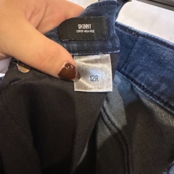 Express Skinny Jeans – Size 12R - Picture 3 of 3